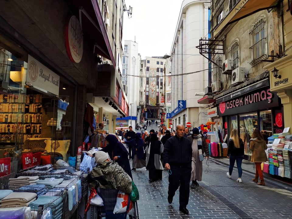 بازار طرابزون التاريخي تركيا